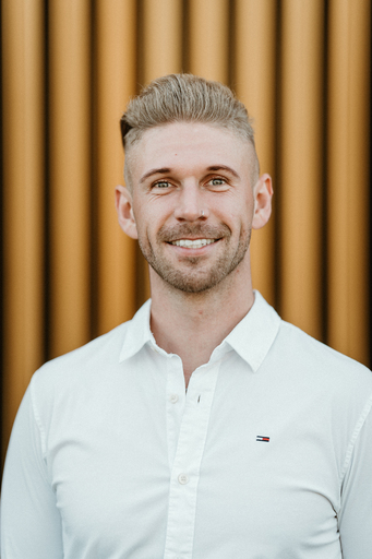 Danigrafie | Businessfotografie | Familienfotograf auf alleFotografen