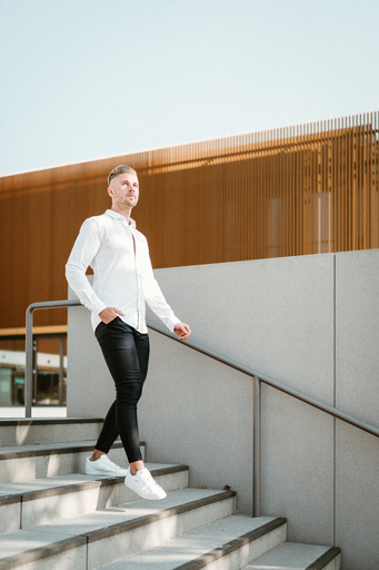 Danigrafie | Businessfotografie | Familienfotograf auf alleFotografen