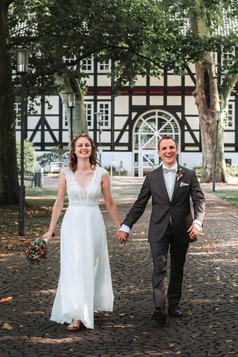 Max-Lichtblick | Eurer besonderer Tag, Eure Hochzeit | Paarfotograf auf alleFotografen