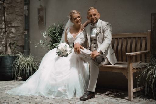 Hochzeitsfotografie & Videografie | Hochzeitsfotografie | Hochzeitsfotograf auf alleFotografen