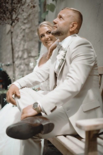 Hochzeitsfotografie & Videografie | Hochzeitsfotografie | Hochzeitsfotograf auf alleFotografen