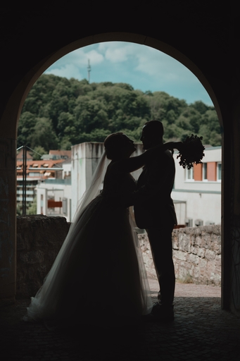 Hochzeitsfotografie & Videografie | Hochzeitsfotografie | Hochzeitsfotograf auf alleFotografen