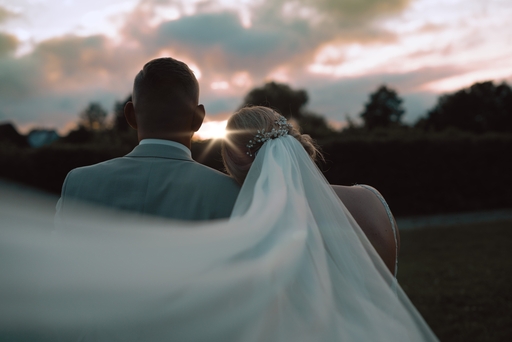 Hochzeitsfotografie & Videografie | Hochzeitsfotografie | Hochzeitsfotograf auf alleFotografen