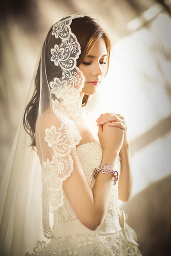 Neunzehn58 | Hochzeit | Beautyfotograf auf alleFotografen