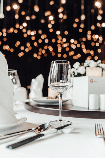 Neunzehn58 | Hochzeit | Pressefotograf auf alleFotografen