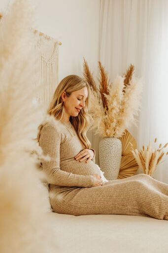 Herzensmomente - Nina Seidel Fotografie | Schwangerschaft | Babyfotograf auf alleFotografen