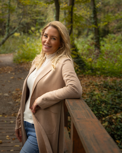 Natalia Veylert | Portrait | Architekturfotograf auf alleFotografen