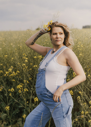 Magic-Moments-Photographie by Michaela Grube | Babybauch | fotograf auf alleFotografen