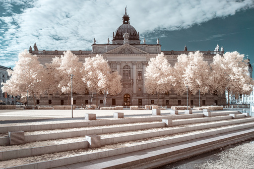 Christian Lorenz | RandomCityLights | Leipzig Infrarot | Landschaftsfotograf auf alleFotografen