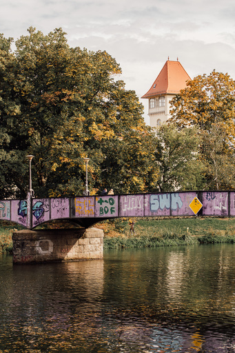 Christian Lorenz | RandomCityLights | Leipzig | Architekturfotograf auf alleFotografen