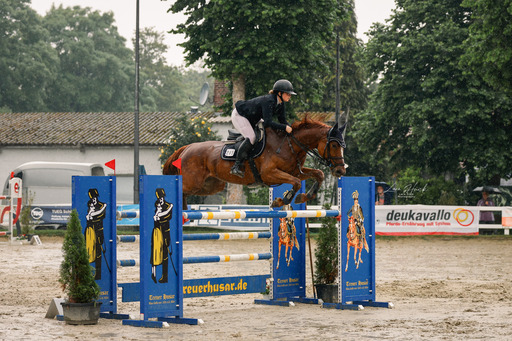 Lara Hück Fotografie  | Turnierfotografie | Fahrzeugfotograf auf alleFotografen