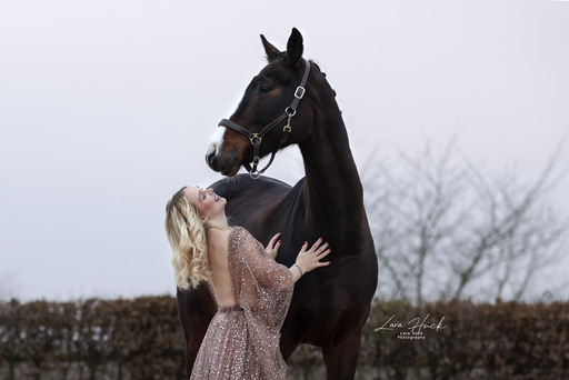 Lara Hück Fotografie  | Pferdefotografie | Pferdefotograf auf alleFotografen