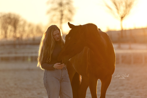 Lara Hück Fotografie  | Pferdefotografie | Sportfotograf auf alleFotografen