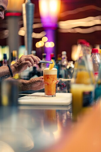 Tim Goger I Hochzeitsfotograf & Eventfotograf | Events | Industriefotograf auf alleFotografen