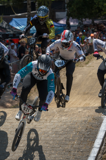 Thomas Dettweiler | Sportfotografie | Kita- und Schulfotograf auf alleFotografen