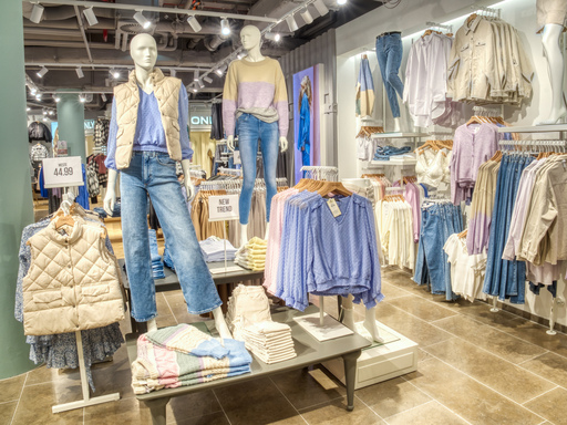 Thomas Dettweiler | Imagekampagnen | Aktfotograf auf alleFotografen