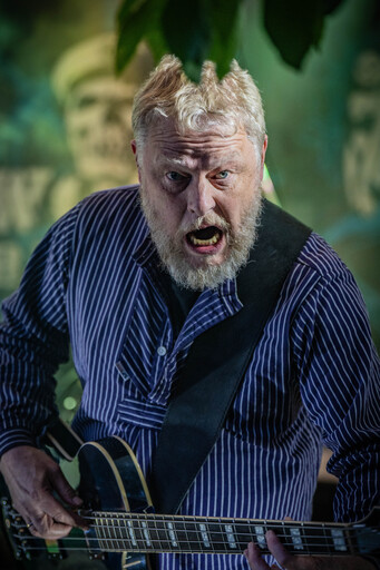 Tosquia Photography | Portrait | Hochzeitsfotograf auf alleFotografen