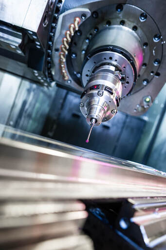 Philipp Eigner Media Production | Industrie | Architekturfotograf auf alleFotografen
