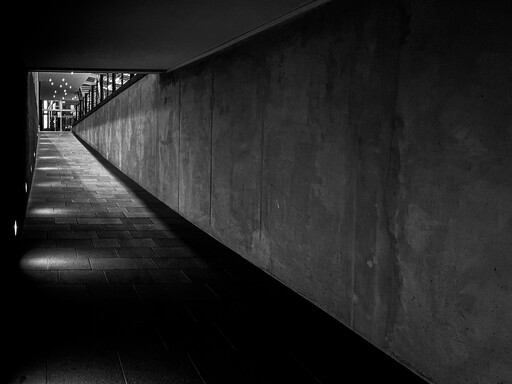 FotoVenzlaff | Architektur_B&W | Kita- und Schulfotograf auf alleFotografen