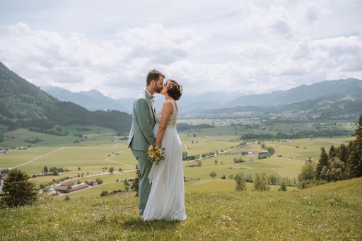 Nico Bogenreuther | Standesamt/Hochzeit | Tierfotograf auf alleFotografen