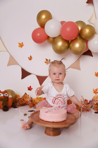 Christina De Vivo Photography  | Smash the Cake | Beautyfotograf auf alleFotografen