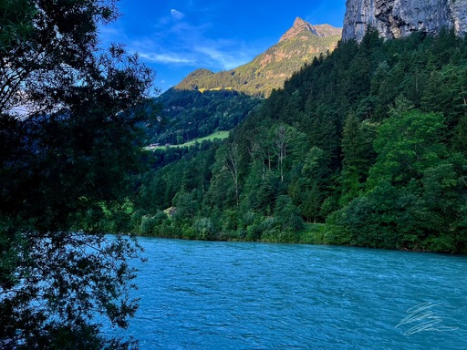 Janski Germanski  | In paar Rezensionen  | fotograf auf alleFotografen