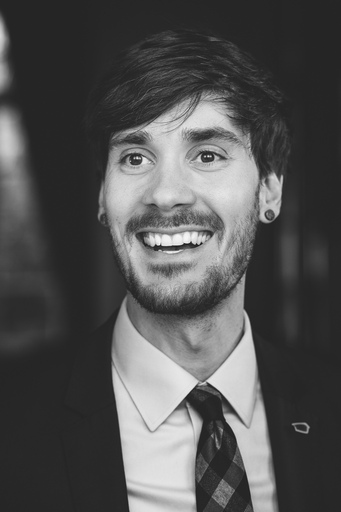 Steffi Atze | Portrait | fotograf auf alleFotografen