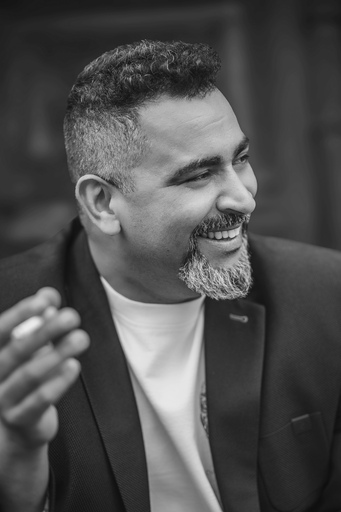 Steffi Atze | Portrait | fotograf auf alleFotografen