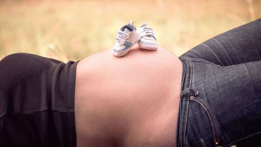 Bastiontour-Fotoshoot | Babybauchfotografie | Hochzeitsfotograf auf alleFotografen