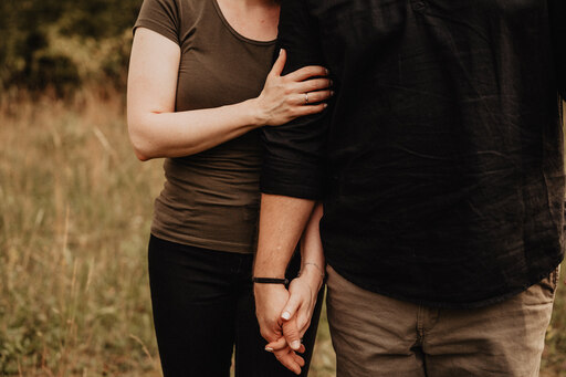 Nicole Grasmann Photography | Paare | Babyfotograf auf alleFotografen