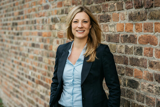 fotojuwelier | Businessportraits | Beautyfotograf auf alleFotografen