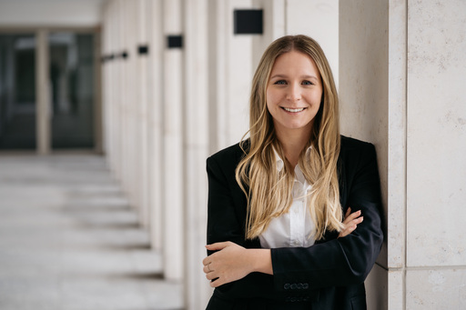 fotojuwelier | Businessportraits | Bewerbungsfotograf auf alleFotografen