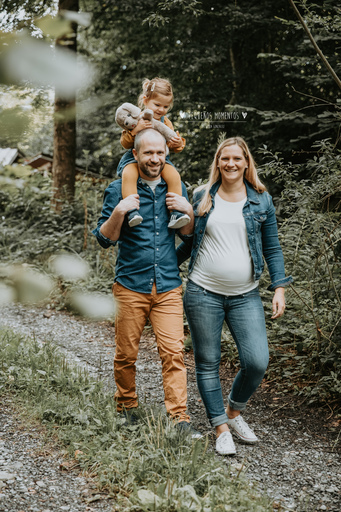 Pequeños Momentos | Schwangerschaft | Kita- und Schulfotograf auf alleFotografen