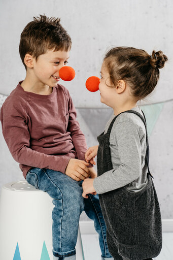 Kamera mit Herzchen | Kitafotos | Kita- und Schulfotograf auf alleFotografen