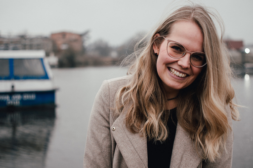 Jute Fotografie | Portrait | Hochzeitsfotograf auf alleFotografen