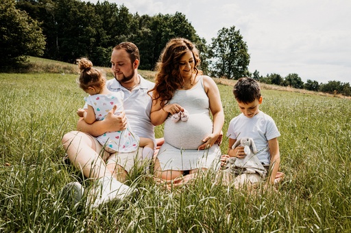 KernJulian.de | Babybauch / Schwangerschaftsfotografie | Werbefotograf auf alleFotografen