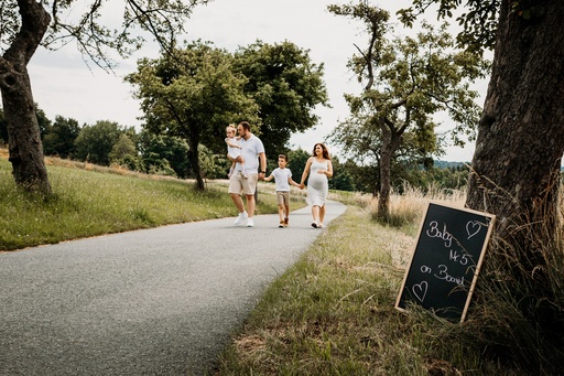 KernJulian.de | Babybauch / Schwangerschaftsfotografie | Konzertfotograf auf alleFotografen