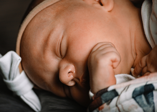KernJulian.de | Newborn | Konfirmationsfotograf auf alleFotografen