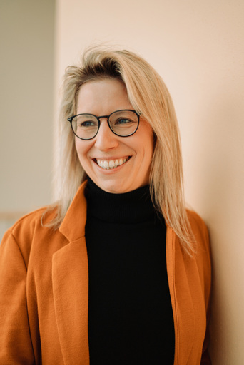 KernJulian.de | Business | Konfirmationsfotograf auf alleFotografen