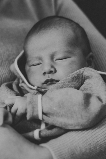 PR-Photostudio | Newborn | Imagefotograf auf alleFotografen