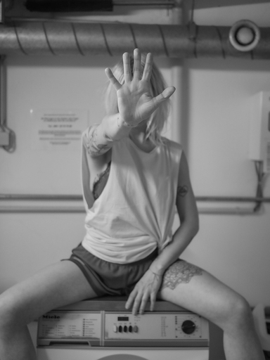 Kevin França | Fine Art Photography  | Laundry | Paarfotograf auf alleFotografen