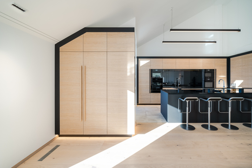 Sarah Fellner | Modernes Penthouse Interieur | Imagefotograf auf alleFotografen