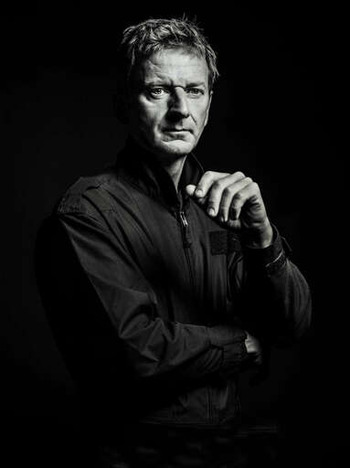 Lars Laion | The dark Series | Portraitfotograf auf alleFotografen