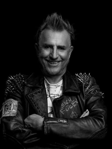 Lars Laion | The dark Series | Portraitfotograf auf alleFotografen