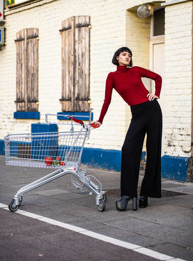 Lars Laion | Fashion  | Architekturfotograf auf alleFotografen