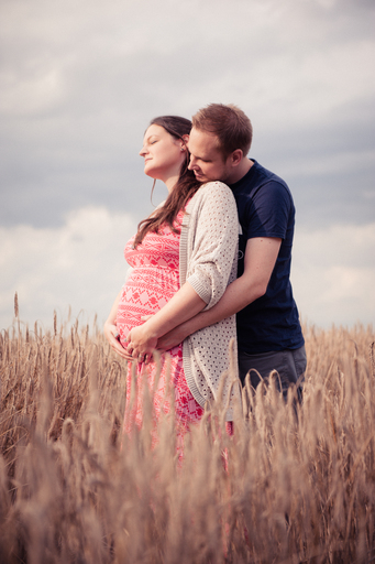 Michaela Zenger Photography  | Babybauchfotografie | Portraitfotograf auf alleFotografen