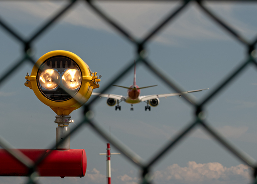GarciiaPhotographie | Airplanes | Landschaftsfotograf auf alleFotografen