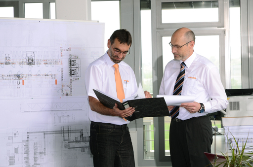 Architektur+Werbefotografie Kassel | Porträt/Mitarbeiter | Industriefotograf auf alleFotografen