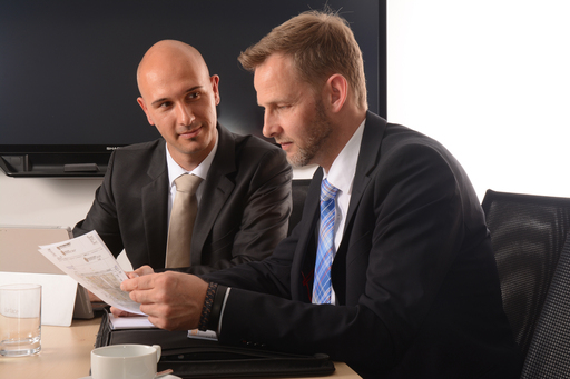 Architektur+Werbefotografie Kassel | Porträt/Mitarbeiter | Luftbildfotograf auf alleFotografen