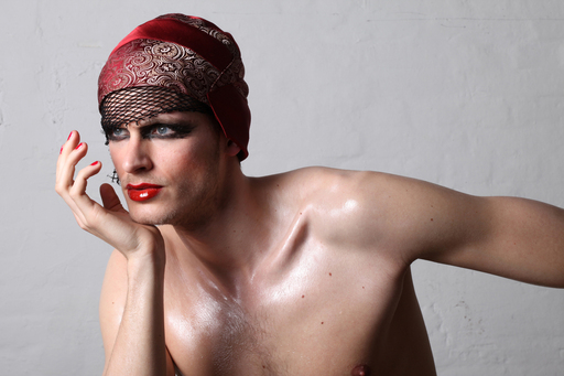 Werbe-Produktfotografie-Essen | Modefotografie | Werbefotograf auf alleFotografen